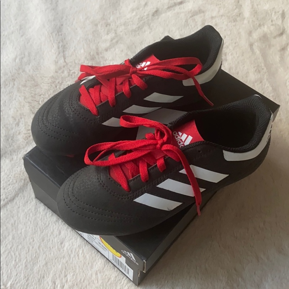 Boys soccer cleats